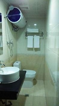 Xinyuan Business Hotel Luoyang  Exterior foto